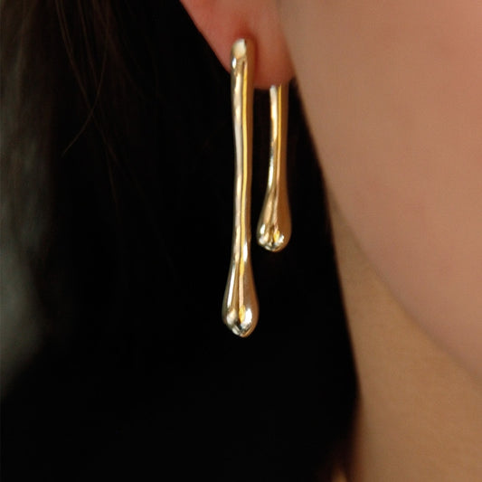 Lyria Drop Earrings